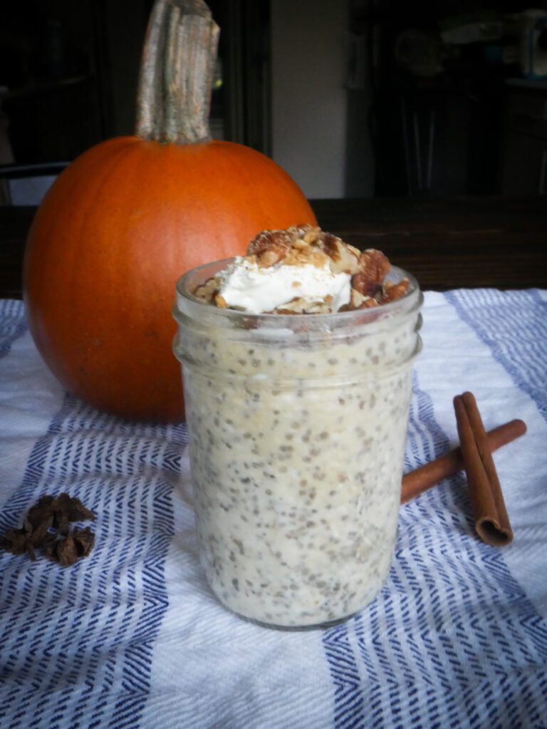 pumpkin pie overnight oats with chia seeds