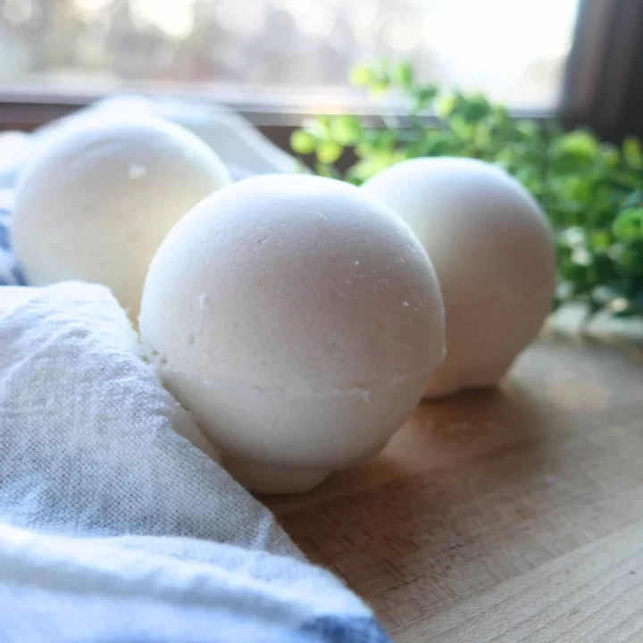 3 diy bath bombs on cutting board