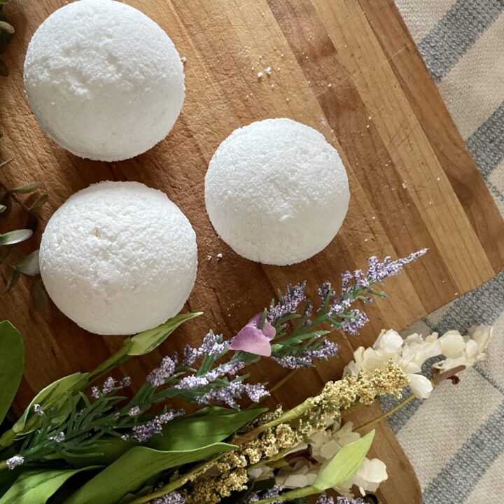 how to make fizzy bath bombs without cornstarch